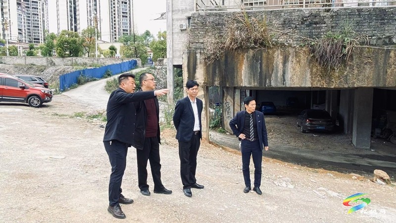 縣住房和城鄉(xiāng)建設(shè)局開展文明城市創(chuàng)建工作檢查工作