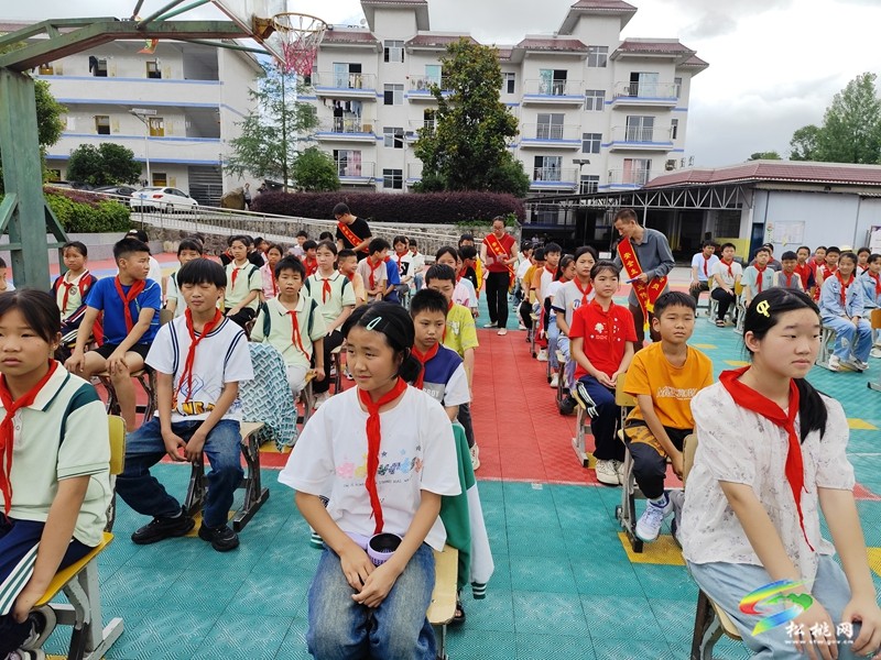 普覺(jué)鎮(zhèn)開(kāi)展安全知識(shí)“進(jìn)校園”宣傳教育活動(dòng)