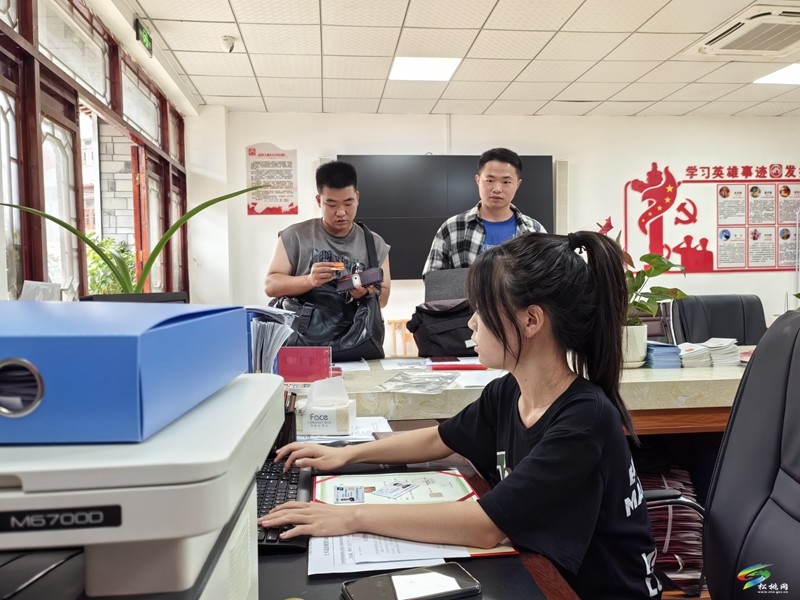 松桃:“一站式”服務讓退役軍人返鄉(xiāng)報到省心又暖心