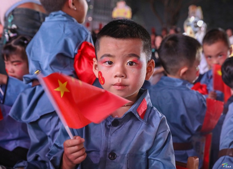 烏羅幼兒園開展十周年園慶暨2024年國慶節(jié)文藝匯演活動