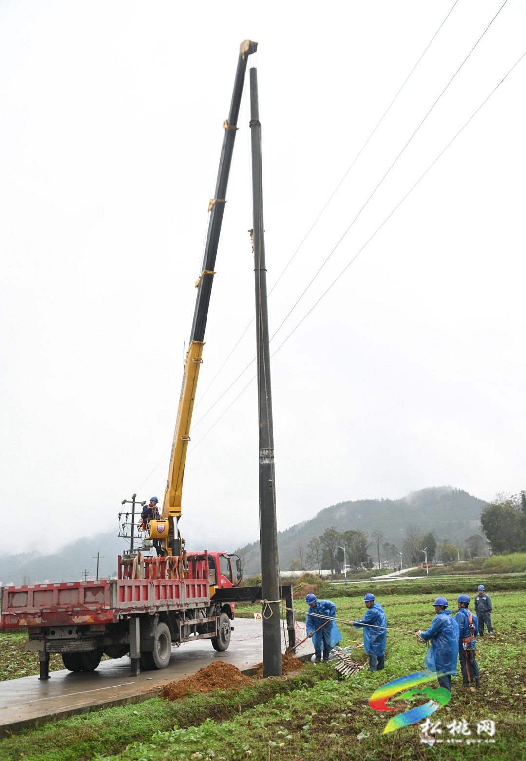 松桃供電局：迎峰度冬 全力保供