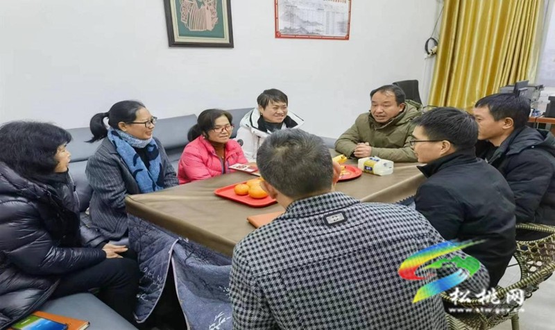 縣教育局走訪慰問(wèn)援松支教幫扶人員