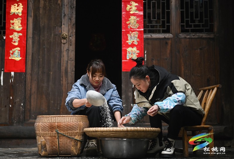【新春走基層】松桃：米豆腐飄香迎新春