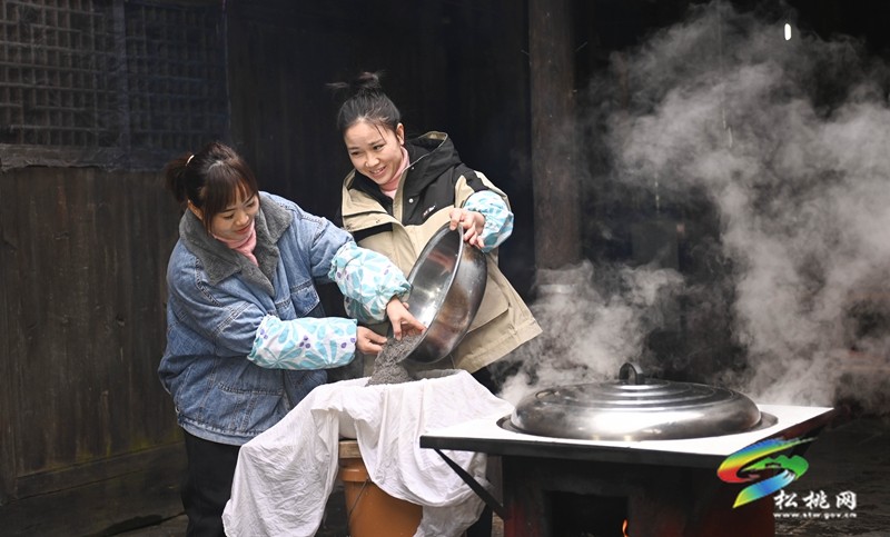 【新春走基層】松桃：米豆腐飄香迎新春
