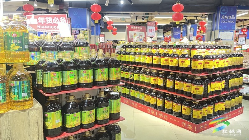 【新春走基層】松桃開展春節(jié)前食品安全專項檢查及宣傳活動