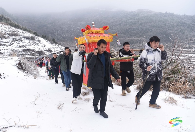 松桃：非遺接龍迎龍年