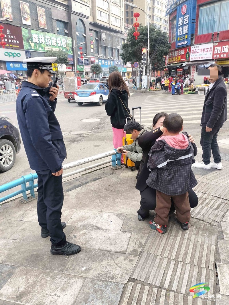 春節(jié)“不打烊” 平安“警相隨”！松桃公安圓滿完成2024年春節(jié)安保任務(wù)