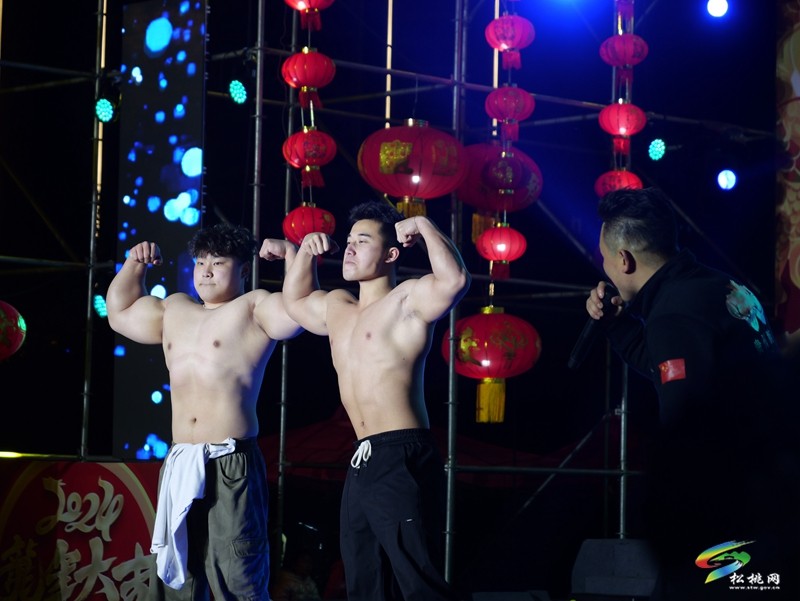 以腕會(huì)友：春之奕“腕力松桃”——第三屆貴州“村腕”腕力挑戰(zhàn)賽暨健美健身秀活動(dòng)圓滿結(jié)束