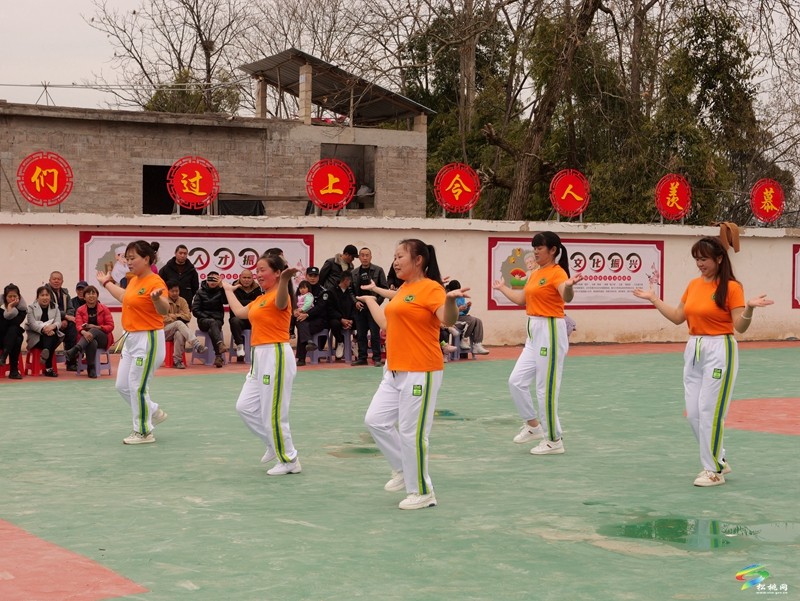 大坪場鎮(zhèn)燈塔村：多彩活動慶三八