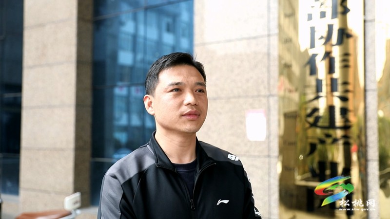 貴州松桃經(jīng)開區(qū)：多舉措服務(wù)企業(yè)招工 強(qiáng)要素穩(wěn)定群眾就業(yè)