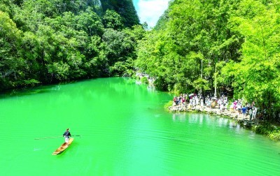 《光明日?qǐng)?bào)》：奮力打造習(xí)近平文化思想生動(dòng)實(shí)踐地 加快建設(shè)多彩貴州文化強(qiáng)省