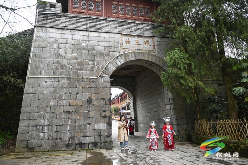 【網(wǎng)絡(luò)中國節(jié)·清明】松桃：踏青游玩正當(dāng)時