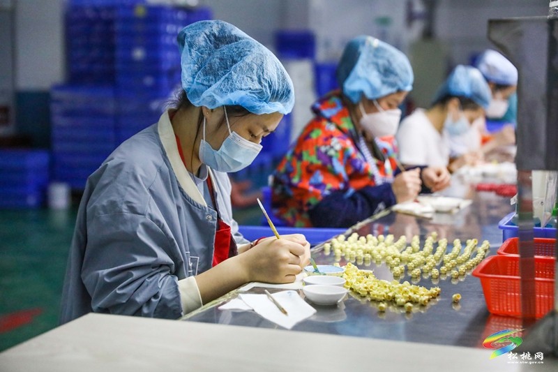 松桃2個(gè)!2024年貴州省五一勞動(dòng)獎(jiǎng)和工人先鋒號(hào)擬表彰對(duì)象公示