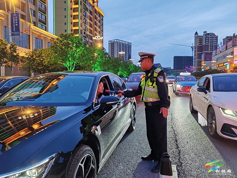 縣公安局交警大隊(duì)多舉措完成2024年“五一”假期道路交通安保工作