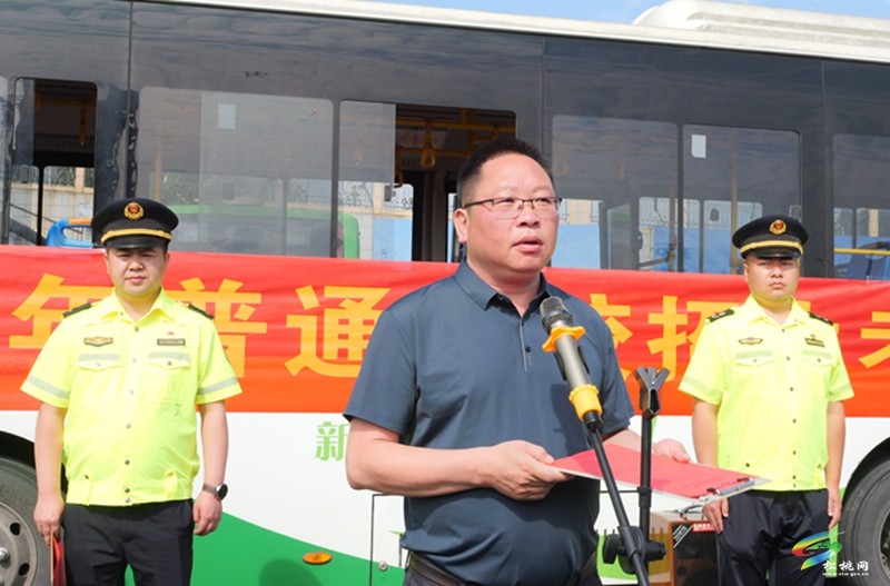 松桃:全城助力!268輛愛(ài)心送考車護(hù)航高考