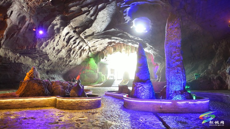 消暑納涼、美食美景、休閑游玩......來這里解鎖溶洞打開新方式