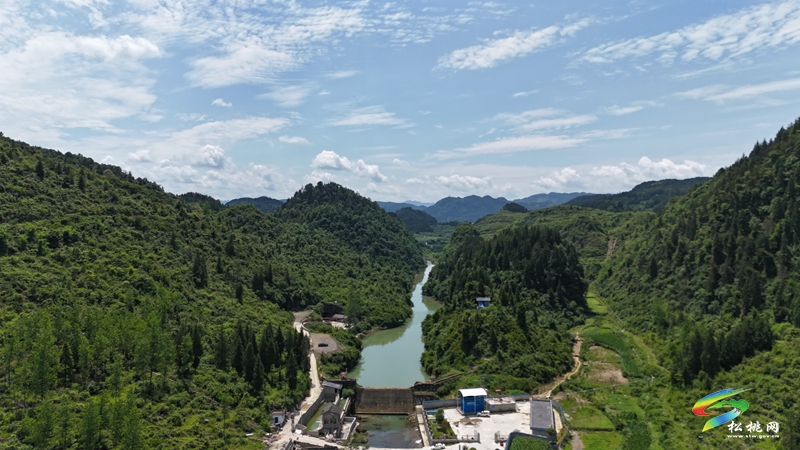 消暑納涼、美食美景、休閑游玩......來這里解鎖溶洞打開新方式