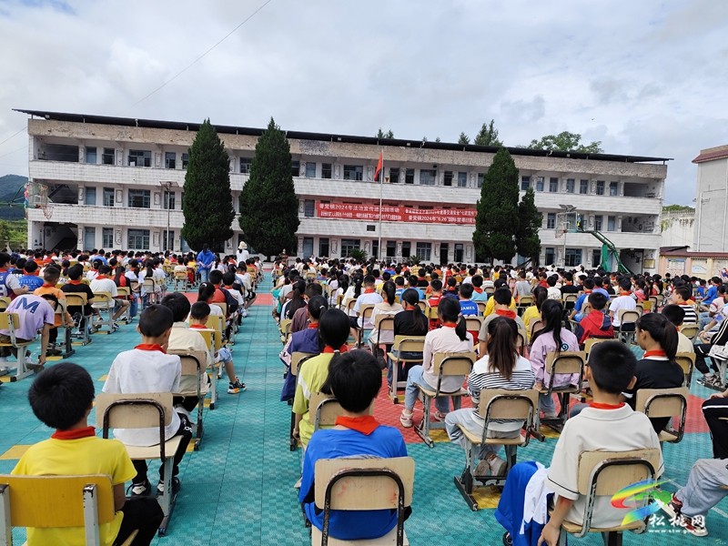 普覺(jué)鎮(zhèn)開(kāi)展安全知識(shí)“進(jìn)校園”宣傳教育活動(dòng)