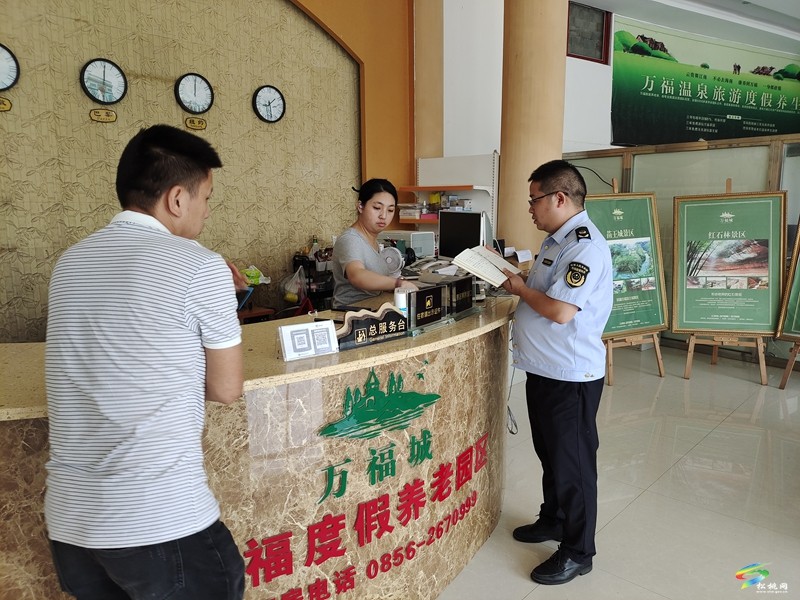 縣市場(chǎng)監(jiān)督管理局全力保障2024年中考期間食品及特種設(shè)備安全