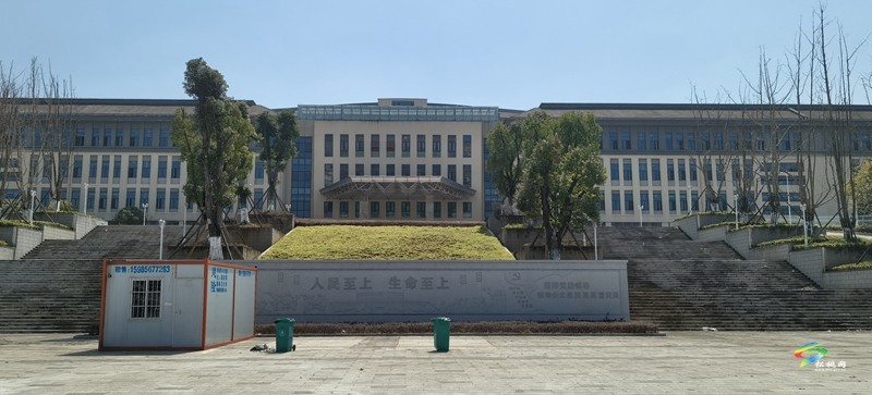 縣人民醫(yī)院新院區(qū)項(xiàng)目建設(shè)如火如荼