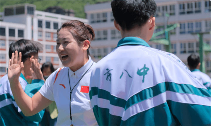 “中山班”：東西部協(xié)作碩果累累 引領(lǐng)教育幫扶新風(fēng)尚