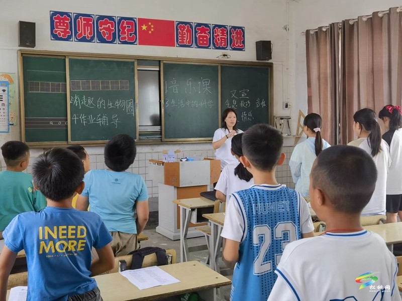 向青山，我們?cè)谶@里遇見——中國礦業(yè)大學(xué)筑夢(mèng)支教團(tuán)“筑夢(mèng)青山”分隊(duì)于松桃開展系列特色課程