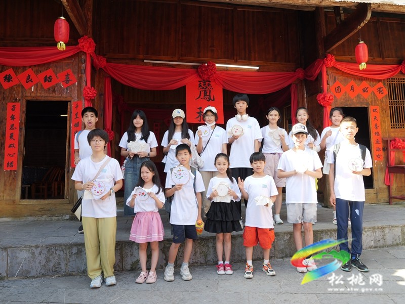 北京研學團隊走進松桃?探索神奇苗鄉(xiāng)