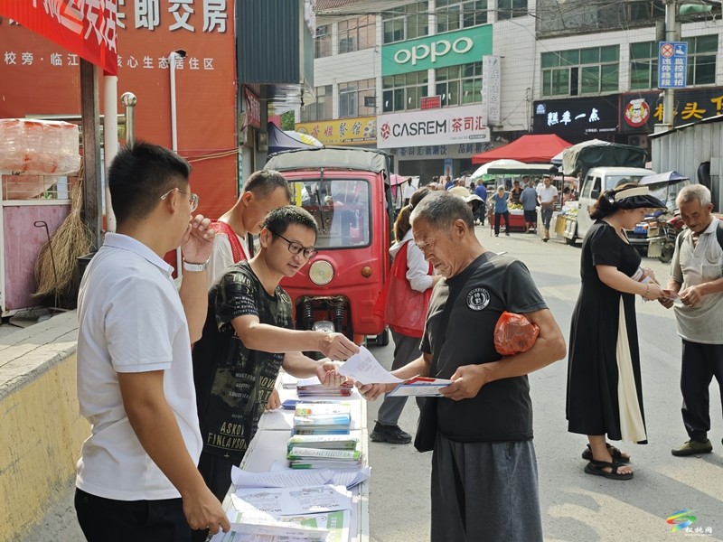 甘龍鎮(zhèn)開(kāi)展禁毒宣傳教育活動(dòng)