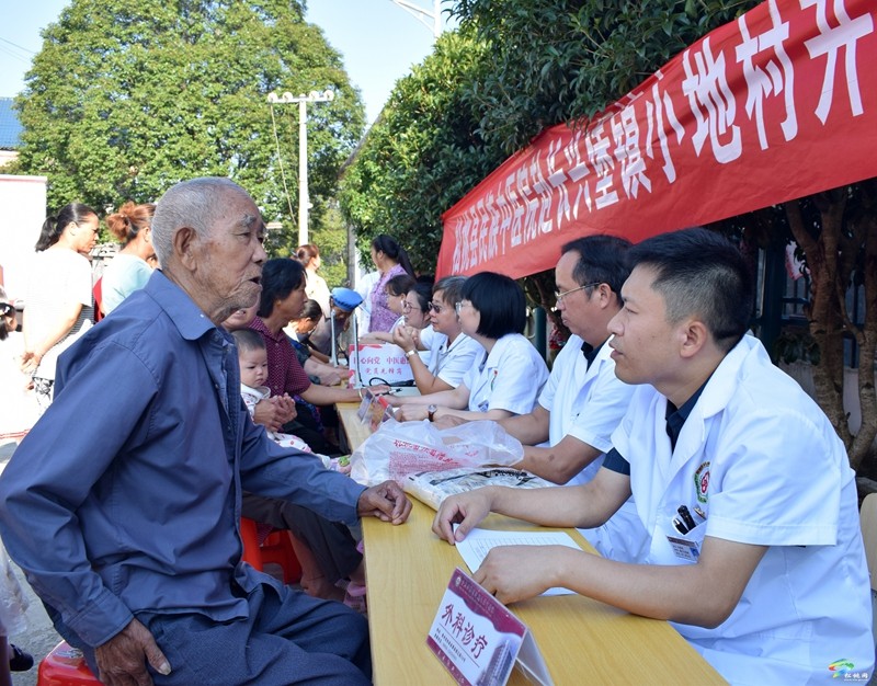 縣民族中醫(yī)院肛腸科：解后“股”之憂，健康“腸”相伴