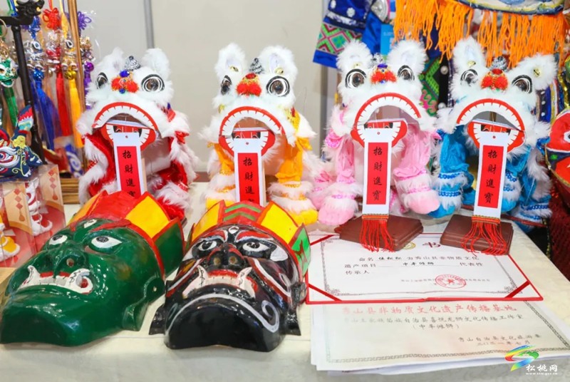 【武陵視界】松桃產(chǎn)品在第十二屆武陵山商品交易博覽會(huì)上備受青睞
