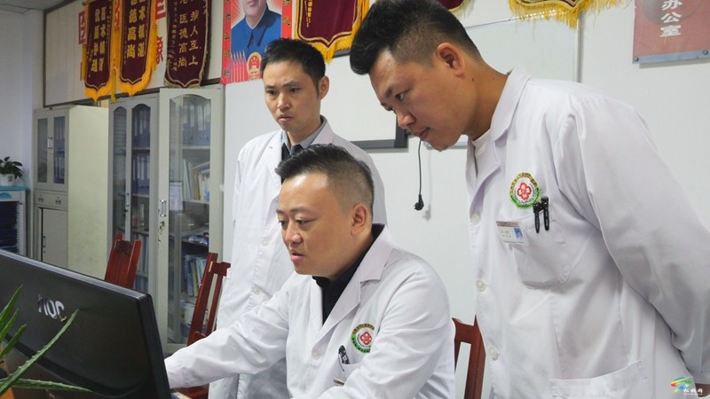 李林霖：深耕微創(chuàng)泌尿，守護(hù)患者健康