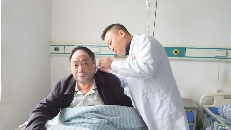 李林霖：深耕微創(chuàng)泌尿，守護(hù)患者健康