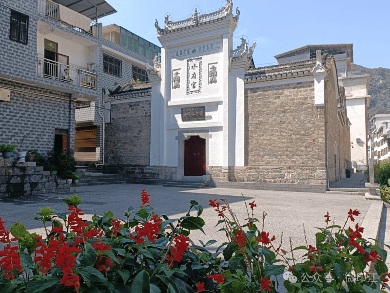 【武陵視界】武陵山區(qū)域媒體聯(lián)盟蹲點(diǎn)報(bào)道 | 印江木黃村：“軟硬兼施” 讓紅色村莊煥發(fā)靚麗光彩