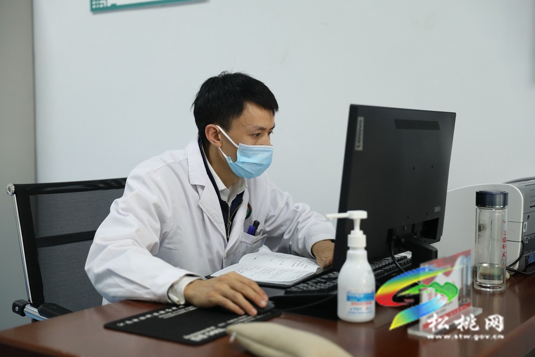 袁強(qiáng)：小小銀針為康復(fù)患者注入不竭活力