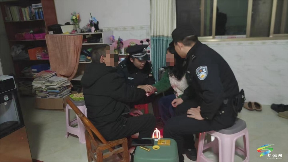 松桃公安扎實推進“冬季行動” 讓平安守護持續(xù)“升溫”