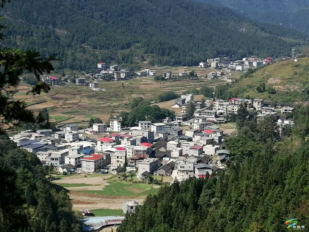 普覺鎮(zhèn)水銀村“五位一體”助力鄉(xiāng)村振興