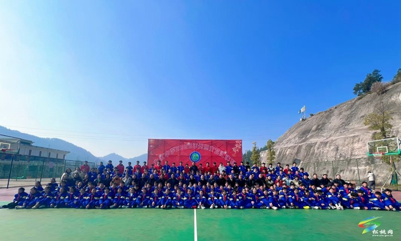 九江中學(xué)開展2025年元旦文藝匯演暨課后服務(wù)成果展示活動