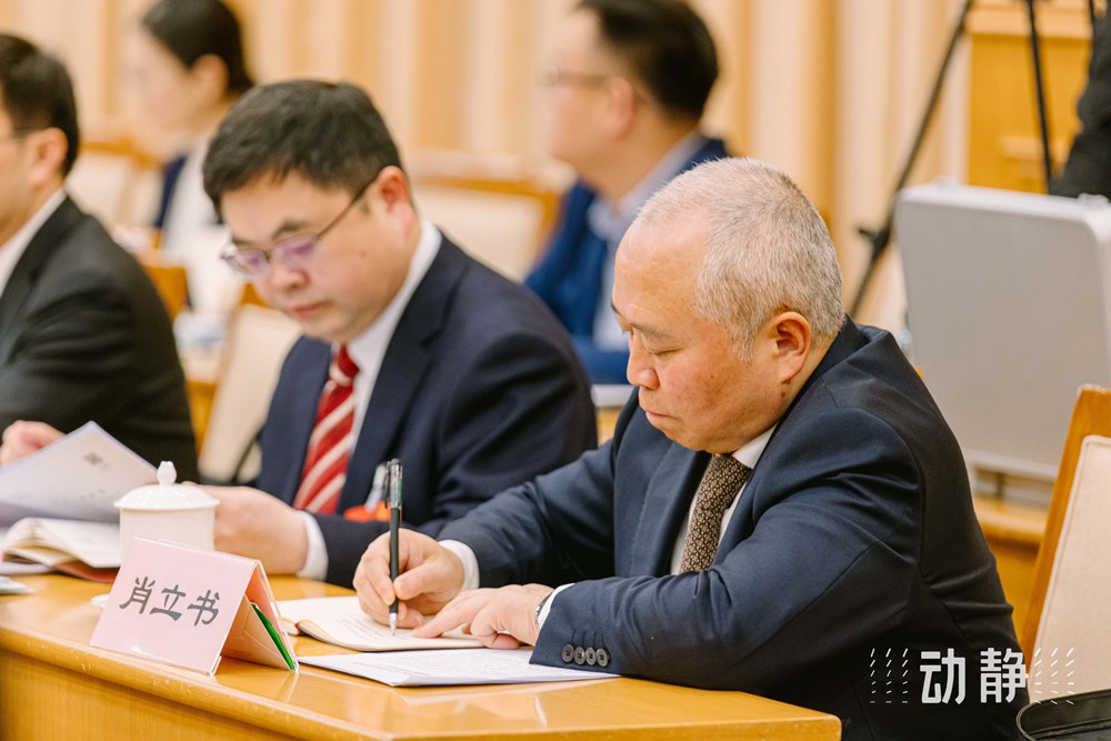 兩會鏡距離丨貴州代表團(tuán)“開放日”，展現(xiàn)開放自信的貴州