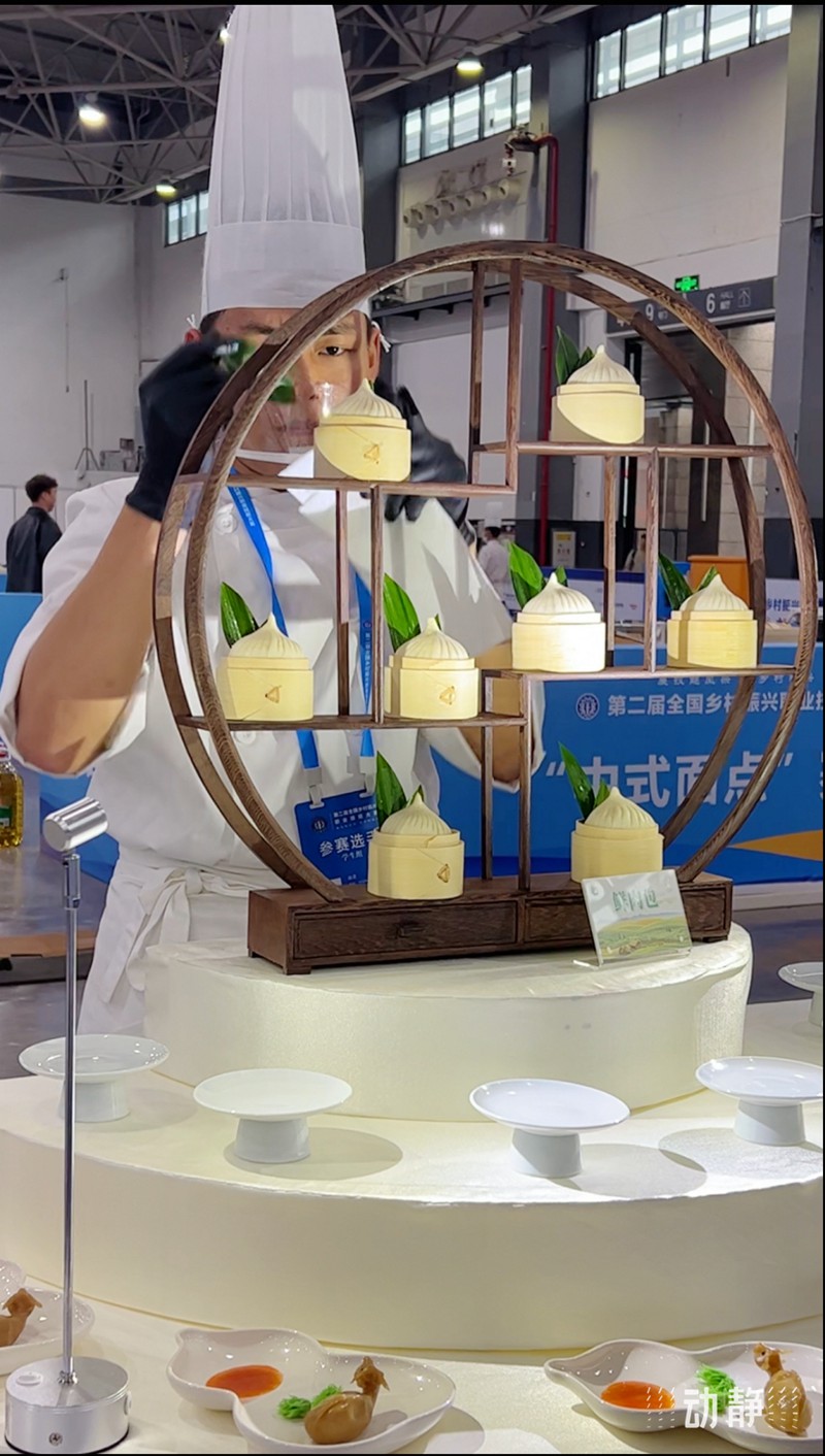 包子數(shù)褶、磚里藏畫……這些技能大賽的大神們手上功夫真了得