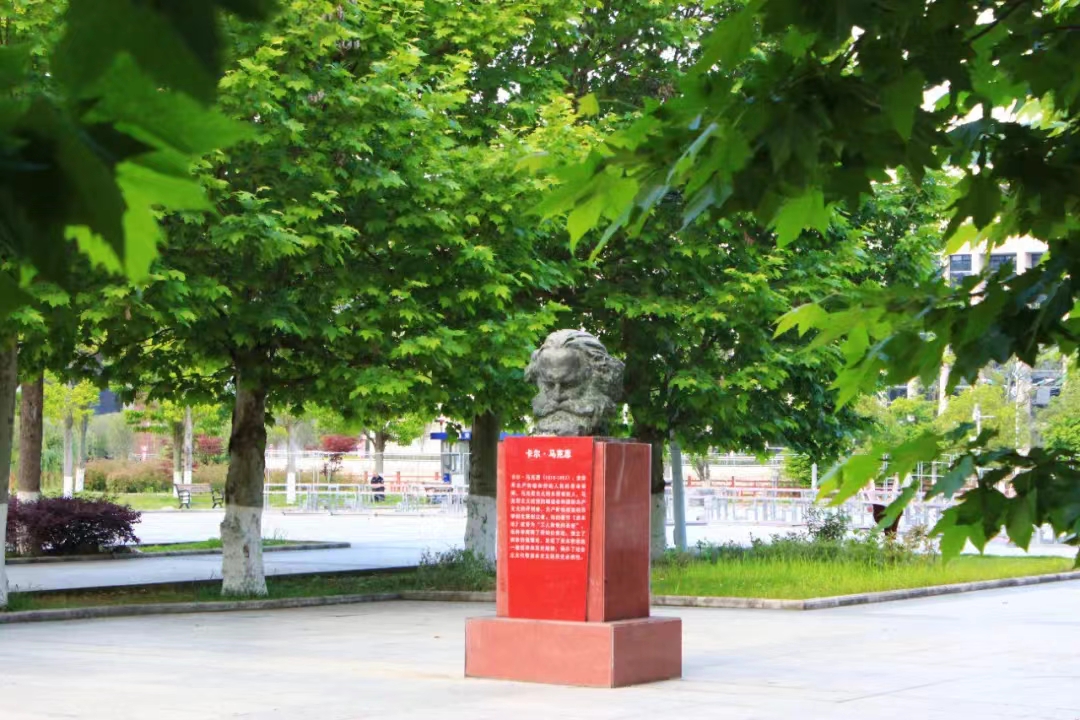 來貴陽，逛高校！說走就走的schoolwalk看這里→