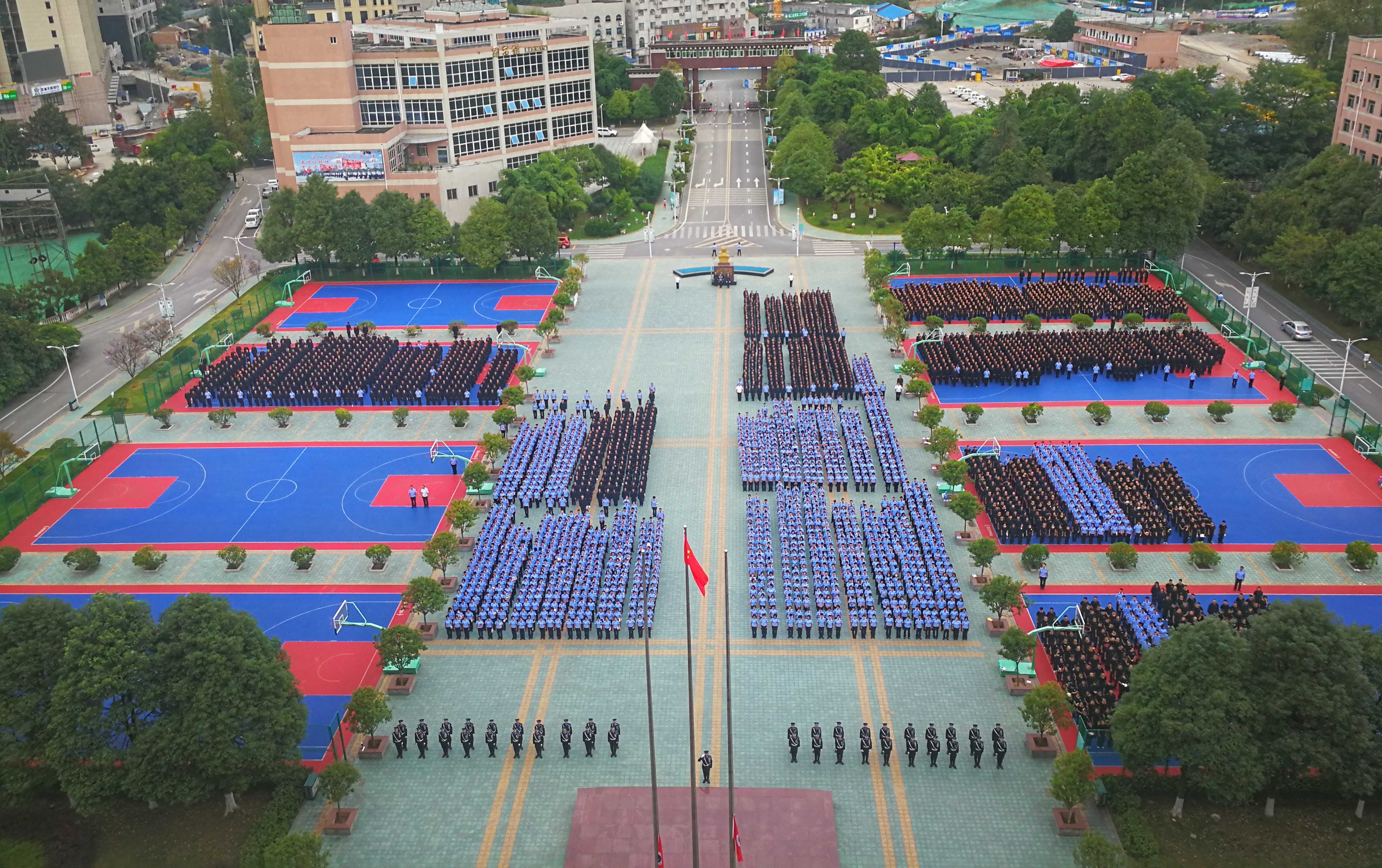 來貴陽，逛高校！說走就走的schoolwalk看這里→