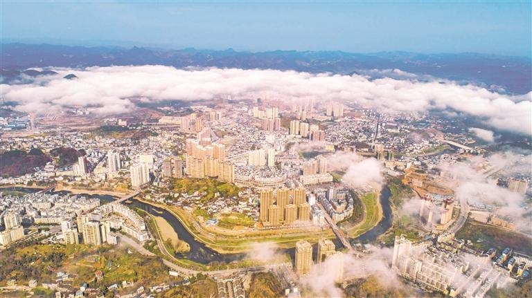 松桃 苗鄉(xiāng)蝶變展“興”景