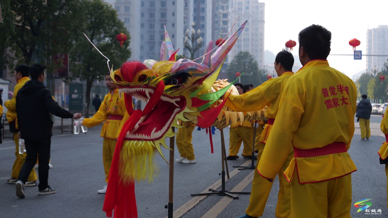 希望城第五屆業(yè)主年會(huì),傳統(tǒng)民俗點(diǎn)燃鄰里情