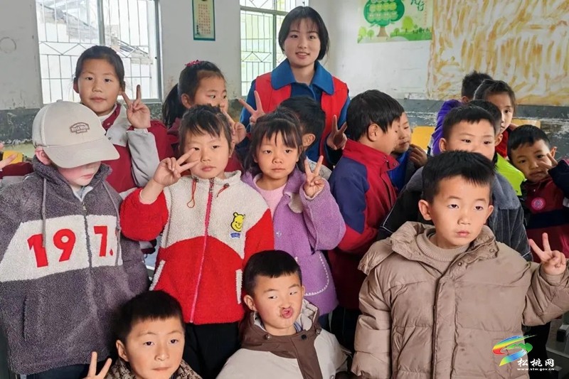 松桃大學(xué)生支教團：十三天點亮山區(qū)兒童求知夢想
