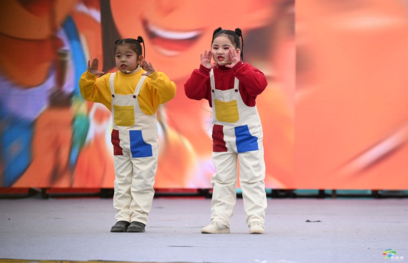 松桃：誰“語”爭鋒 春之語“話松桃”語言藝術(shù)大賽濃情上演