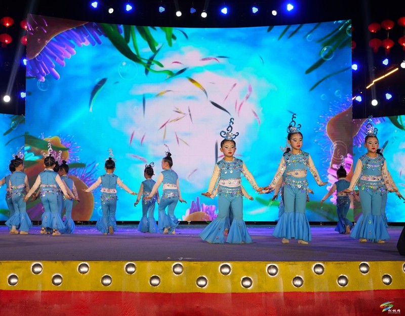 松桃：“民星”閃耀 春之韻“美麗鄉(xiāng)村歡樂匯”才藝大賽舉行