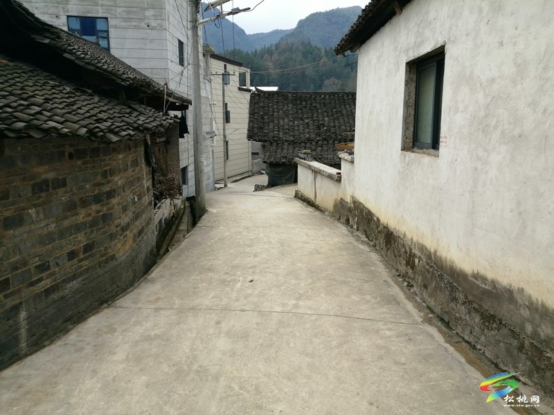 普覺(jué)鎮(zhèn)水銀村積極探索衛(wèi)生管理新模式