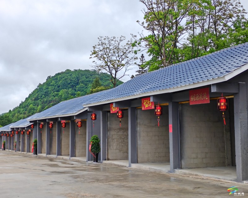 銅仁大峽谷太空艙民宿及商鋪正式開(kāi)業(yè) 激活景區(qū)發(fā)展新動(dòng)能