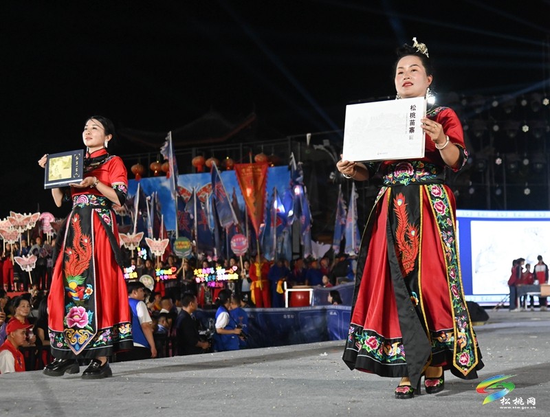 五一邂逅松桃村晚！石梁與太平營競演點(diǎn)燃鄉(xiāng)村文化盛宴