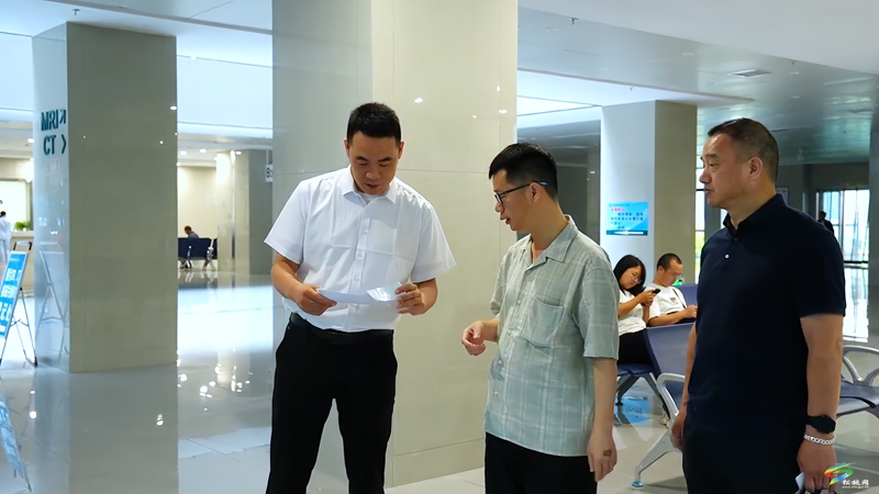松桃組織專家人才進(jìn)行免費(fèi)健康體檢